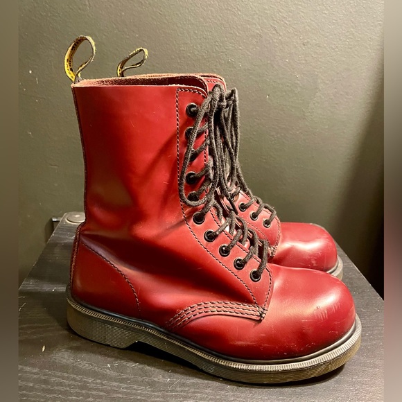 DR. MARTEN’S 1490 CHERRY RED LEATHER MID CALF 10 HOLE BOOTS 7 GRUNGE - Picture 6 of 8
